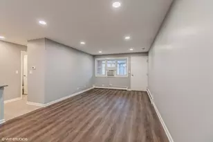 1970 Green Bay Rd, Highland Park, IL 60035 - Photo 3