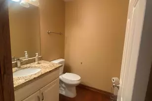 24446 Newport Dr, Crete, IL 60417 - Photo 3