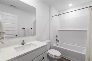 271 Charlestowne Lakes Dr, Saint Charles, IL 60174 - Photo 13