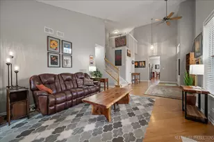 332 Wolcott Ln, Batavia, IL 60510 - Photo 7