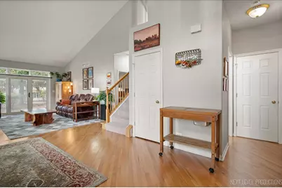 332 Wolcott Lane, Batavia, IL 60510 - Photo 9