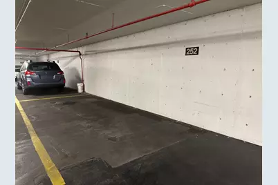 4343 N Clarendon Avenue #602, Chicago, IL 60613 - Photo 9