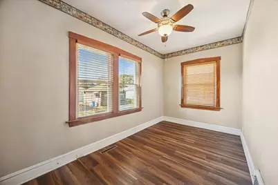 1530 S 61st Avenue, Cicero, IL 60804 - Photo 13