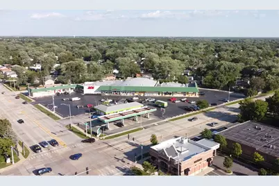 16717 Oak Park Avenue, Tinley Park, IL 60477 - Photo 1