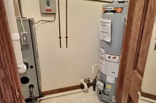 304 N Chaucer Blvd, Monticello, IL 61856 - Photo 21