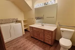 304 N Chaucer Blvd, Monticello, IL 61856 - Photo 25