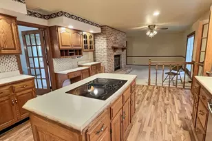 304 N Chaucer Blvd, Monticello, IL 61856 - Photo 13