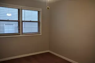 110 W 12th Ave, Naperville, IL 60563 - Photo 17