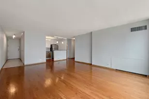 1636 N Wells St, Chicago, IL 60614 - Photo 7