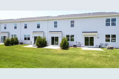 403 Comstock Road, South Elgin, IL 60177 - Photo 29