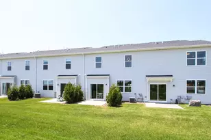 403 Comstock Rd, South Elgin, IL 60177 - Photo 29