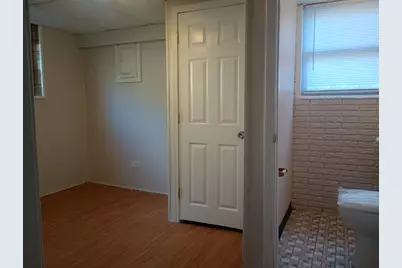 22223 Navaho Avenue, Sauk Village, IL 60411 - Photo 13