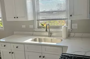 7538 Waukegan Rd, Niles, IL 60714 - Photo 5