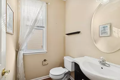 1534 S Falcon Drive, Libertyville, IL 60048 - Photo 9