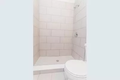 2228 W Cermak Road, Chicago, IL 60608 - Photo 17