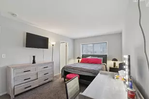 7449 Washington St, Forest Park, IL 60130 - Photo 17