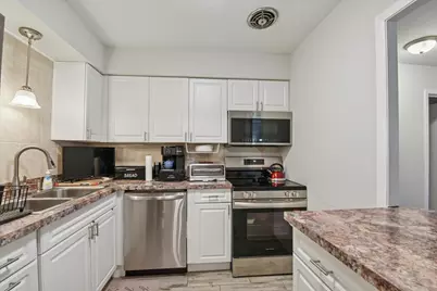 7449 Washington Street #207, Forest Park, IL 60130 - Photo 13