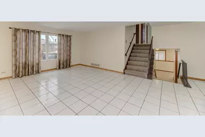 870 Longford Drive, Roselle, IL 60172 - Photo 13