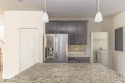 877 Lewisburg Lane, Aurora, IL 60504 - Photo 9