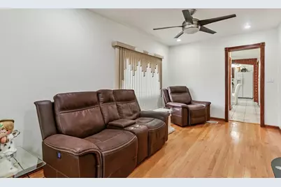 5536 S Normandy Avenue, Chicago, IL 60638 - Photo 3