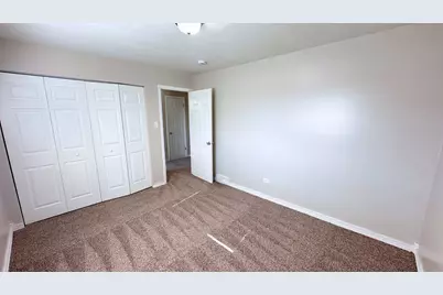 1325 E 168th Place, South Holland, IL 60473 - Photo 7