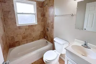 1325 E 168th Pl, South Holland, IL 60473 - Photo 5