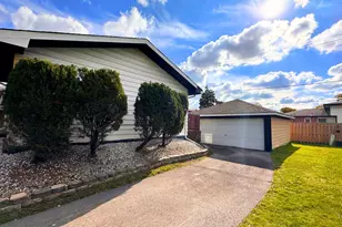 1325 E 168th Pl, South Holland, IL 60473 - Photo 17