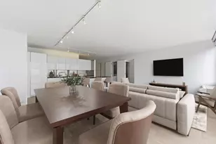 880 N Lake Shore Dr, Chicago, IL 60611 - Photo 7