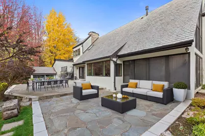 12 Rock Ridge Road, Barrington Hills, IL 60010 - Photo 3