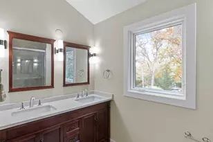 12 Rock Ridge Rd, Barrington Hills, IL 60010 - Photo 17