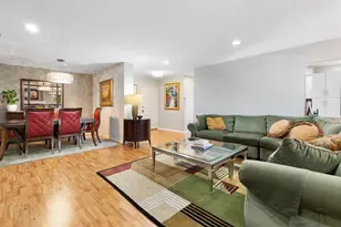 3810 S Mission Hills Rd, Northbrook, IL 60062 - Photo 5