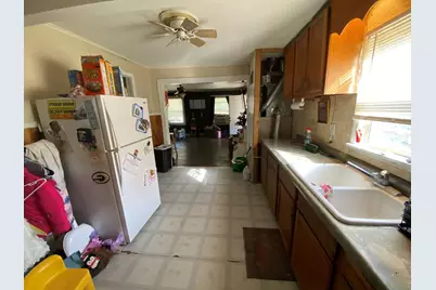 605 Garver Avenue, Rockford, IL 61102 - Photo 5