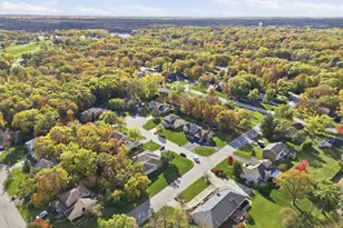 10 Zurich Ct, Crete, IL 60417 - Photo 9