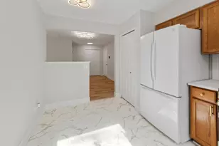 18310 Robin Ln, Homewood, IL 60430 - Photo 3