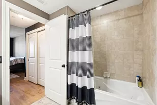 310 S Main St, Lombard, IL 60148 - Photo 11