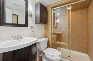 5040 N Moody Ave, Chicago, IL 60630 - Photo 17