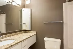 480 N McClurg Ct, Chicago, IL 60611 - Photo 11