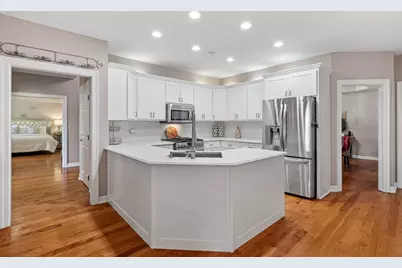 55 Chesterfield Court, Burr Ridge, IL 60522 - Photo 13