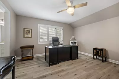 55 Chesterfield Court, Burr Ridge, IL 60522 - Photo 25