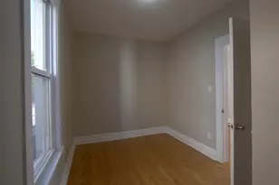 572 Douglas Ave, Calumet City, IL 60409 - Photo 11