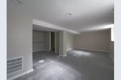 572 Douglas Avenue, Calumet City, IL 60409 - Photo 33