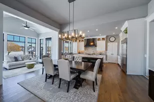 5N193 Prairie Rose Dr, Saint Charles, IL 60175 - Photo 11