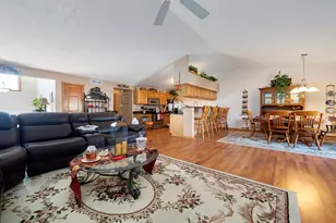 4804 Majestic Pass, Loves Park, IL 61111 - Photo 3