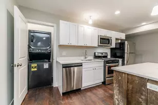 2109 W 18th Pl, Chicago, IL 60608 - Photo 43