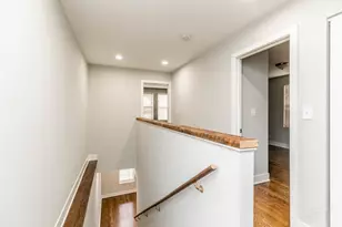 2109 W 18th Pl, Chicago, IL 60608 - Photo 21