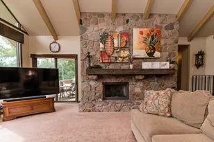 11N060 Johnstown Rd, Elgin, IL 60124 - Photo 19