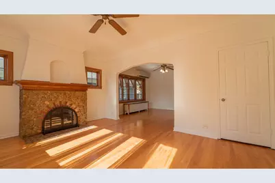 122 Elizabeth Street, Calumet City, IL 60409 - Photo 3