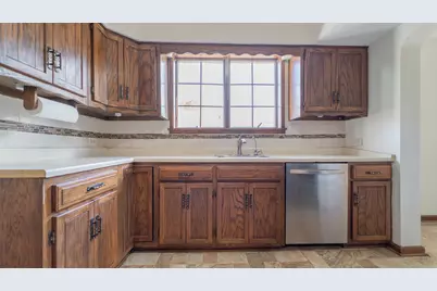 122 Elizabeth Street, Calumet City, IL 60409 - Photo 5