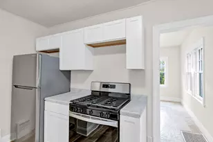 624 Lincoln Ave, Elgin, IL 60120 - Photo 11