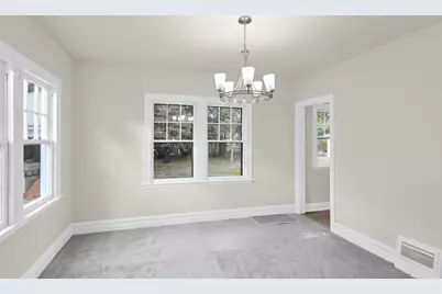 624 Lincoln Avenue, Elgin, IL 60120 - Photo 7